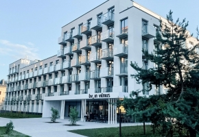 Co-living erdvė „Liv_in Vilnius NEW TOWN“ – modernus komfortas ir jaukumas Vilniaus centre